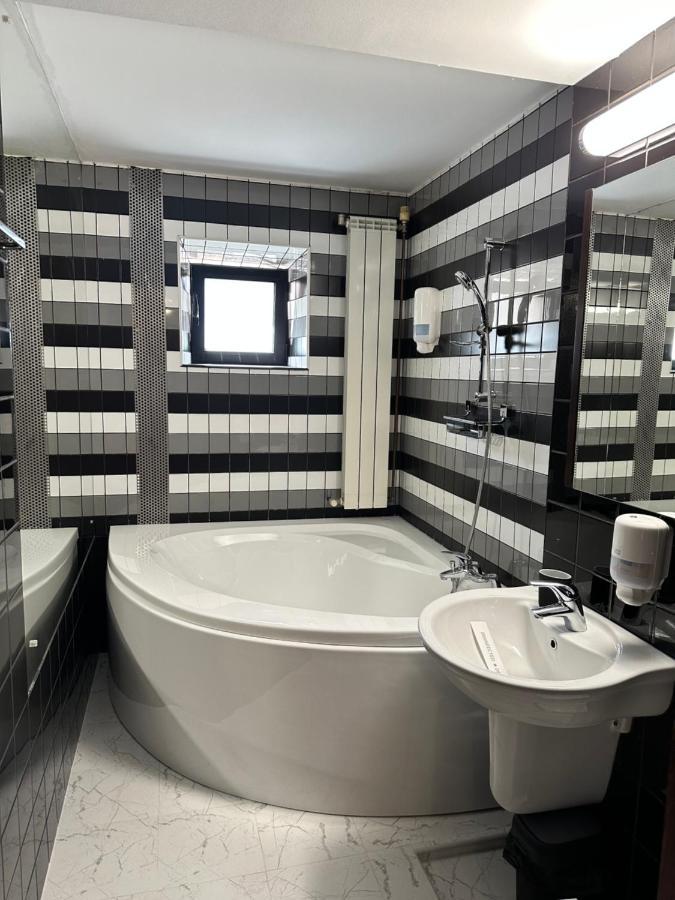 Nerva Traian Studio Apartman Bukarest Kültér fotó